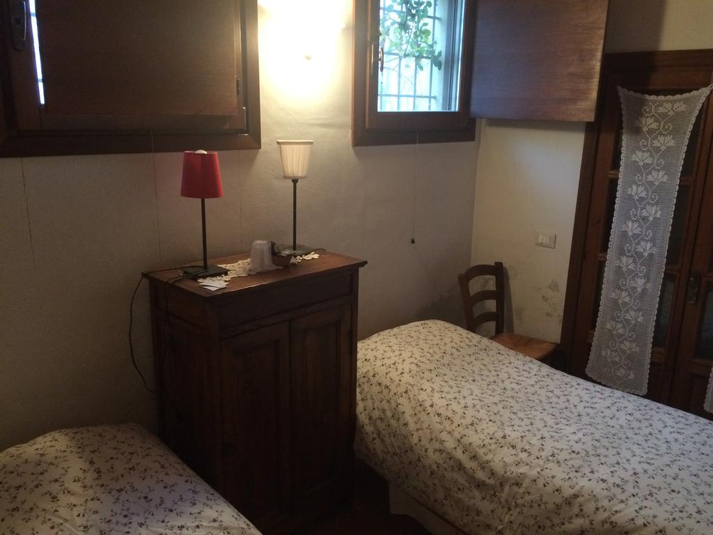הוילה Cesole Agriturismo La Rovere מראה חיצוני תמונה