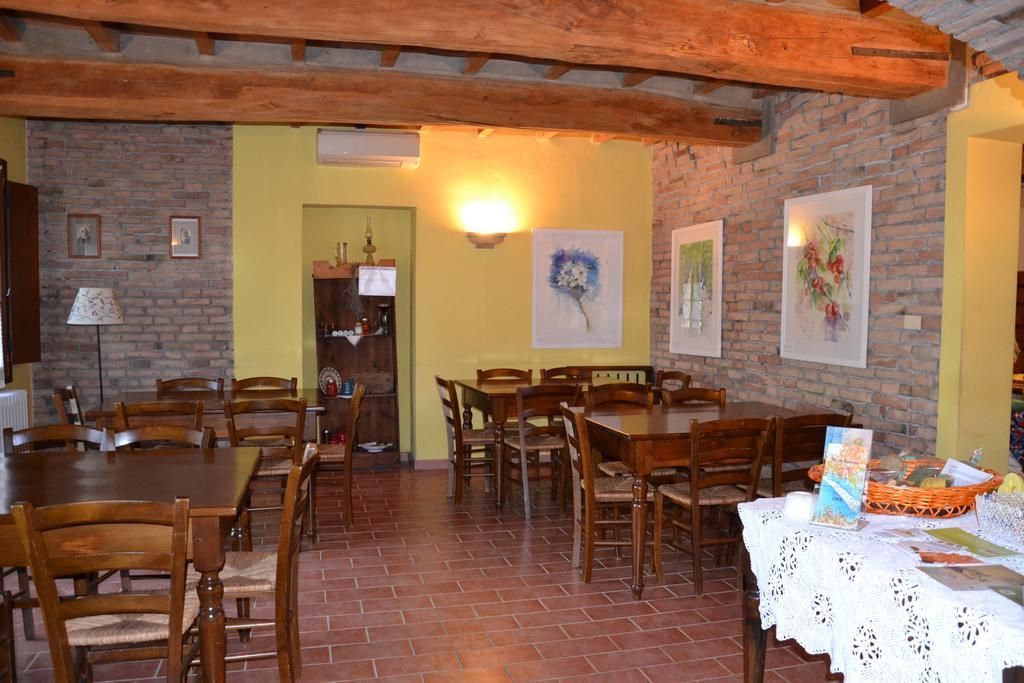 הוילה Cesole Agriturismo La Rovere מראה חיצוני תמונה